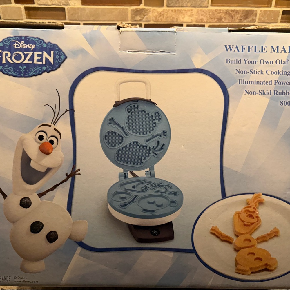 Disney Frozen Olaf Blue Waffle Maker